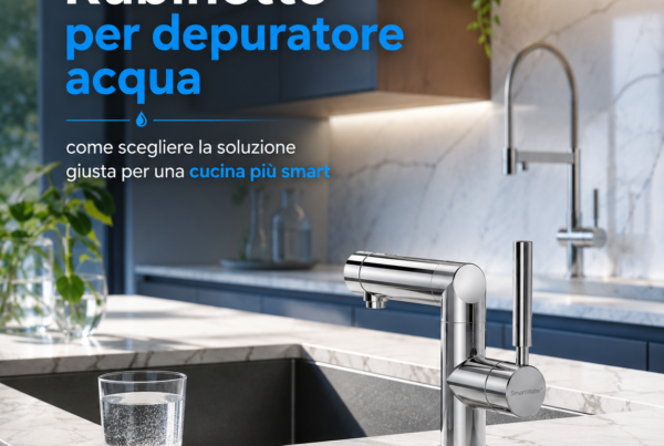 Rubinetto SmartWater per depuratore acqua installato in una cucina moderna con bicchiere di acqua filtrata